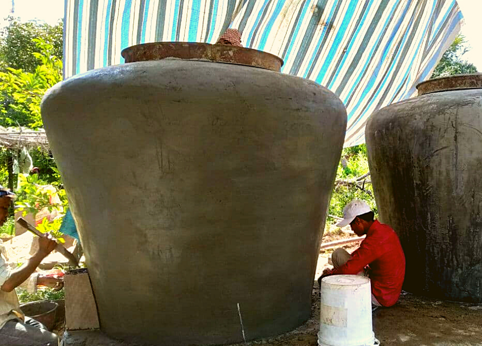 Jumbo Jar under construction